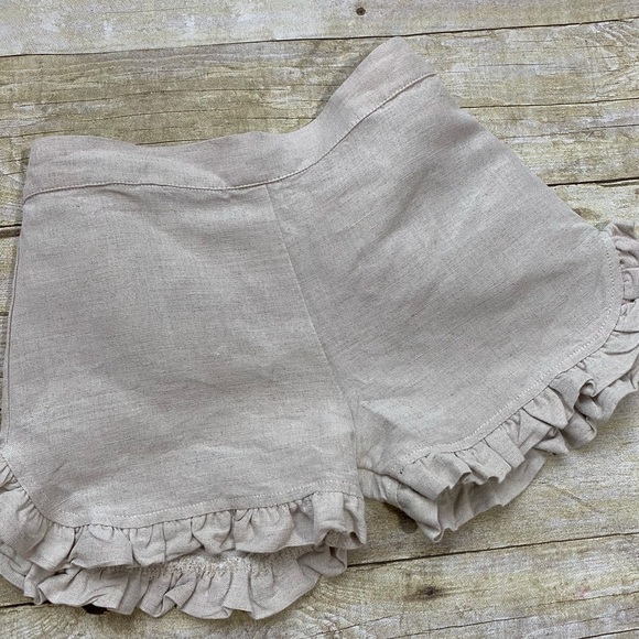 Sage & Lilly Top and Shorts - Picture 4 of 6